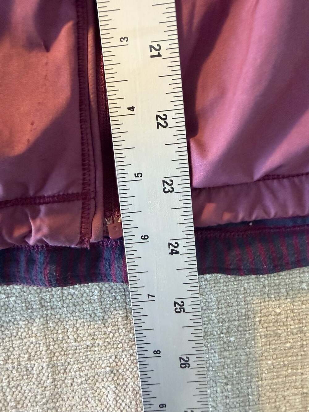 Lululemon Can't Stop Jacket in Mini Hyper Stripe Plum - Picture 8 of 8